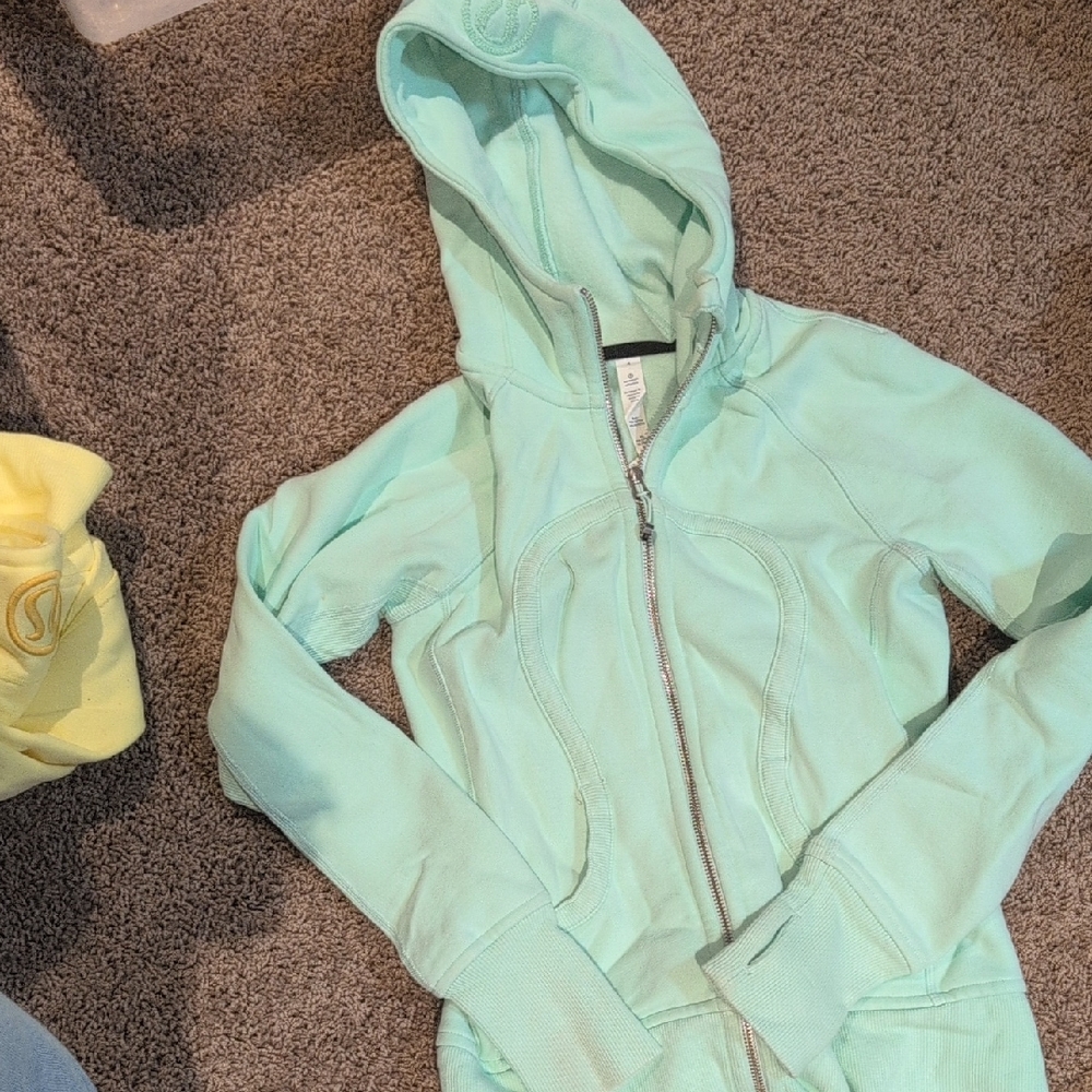 Lululemon Mint Green Scuba Hoody